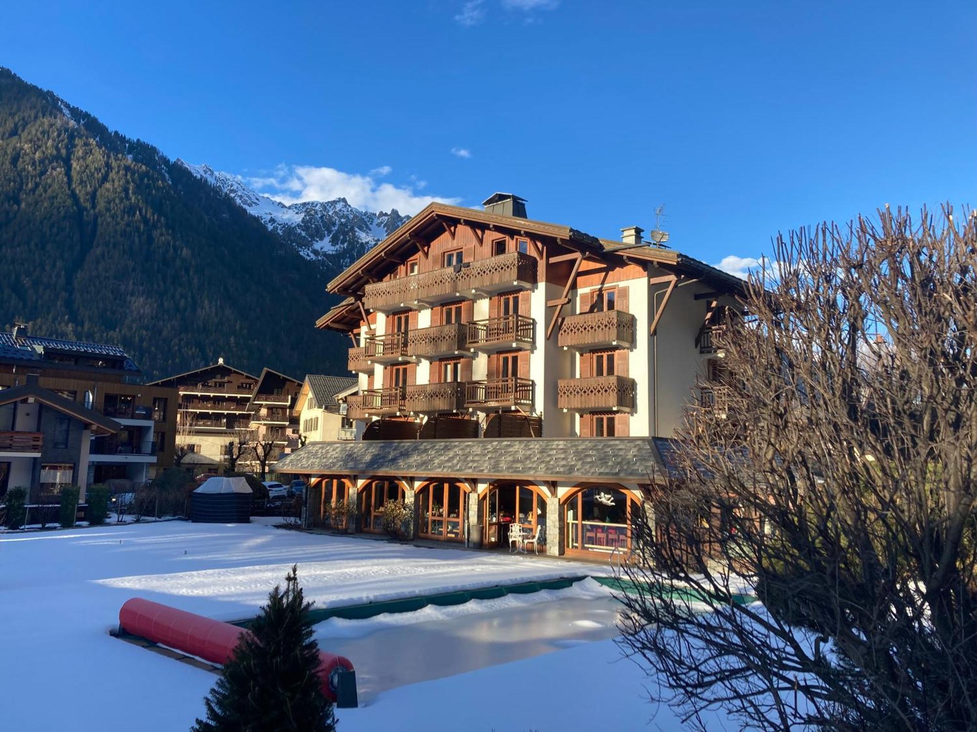 Oustalet Hotel Chamonix Bagian luar foto