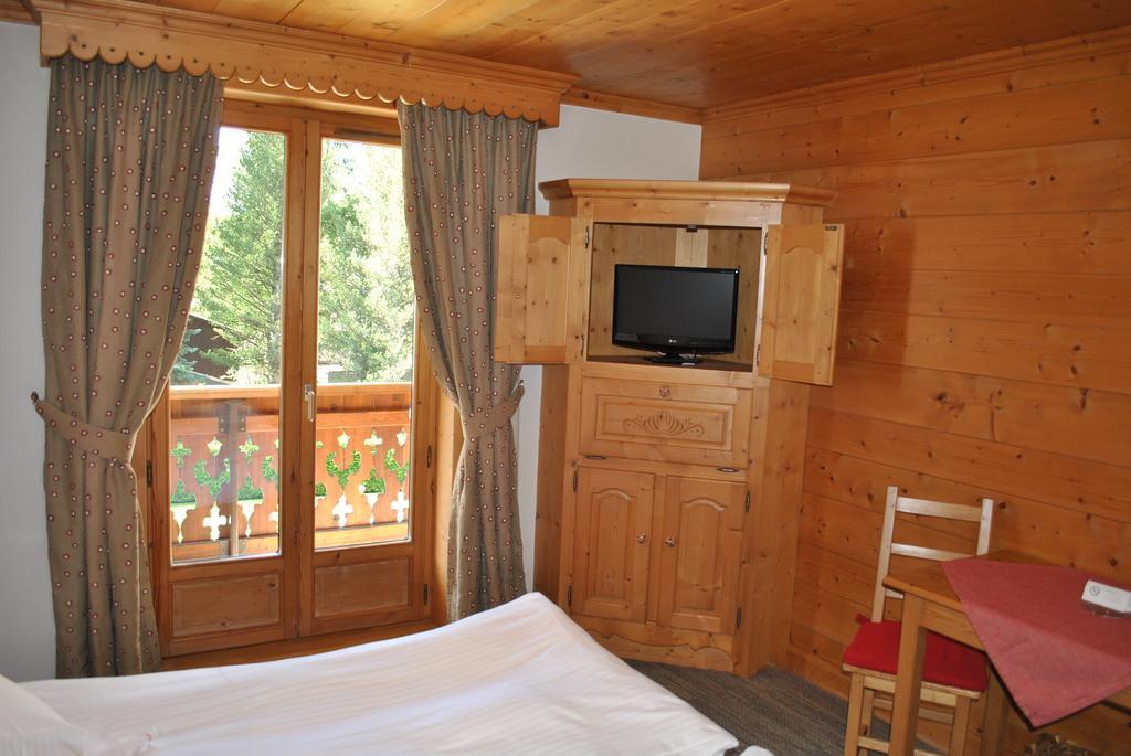 Oustalet Hotel Chamonix Ruang foto